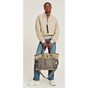 G-STAR RAW Lightweight Ripstop Mega Tote Bag Ensis Green Travel School Workwear